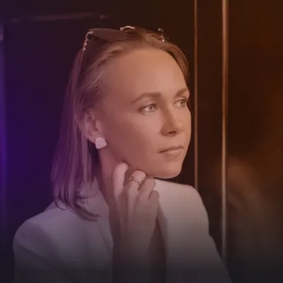 Елена Регис